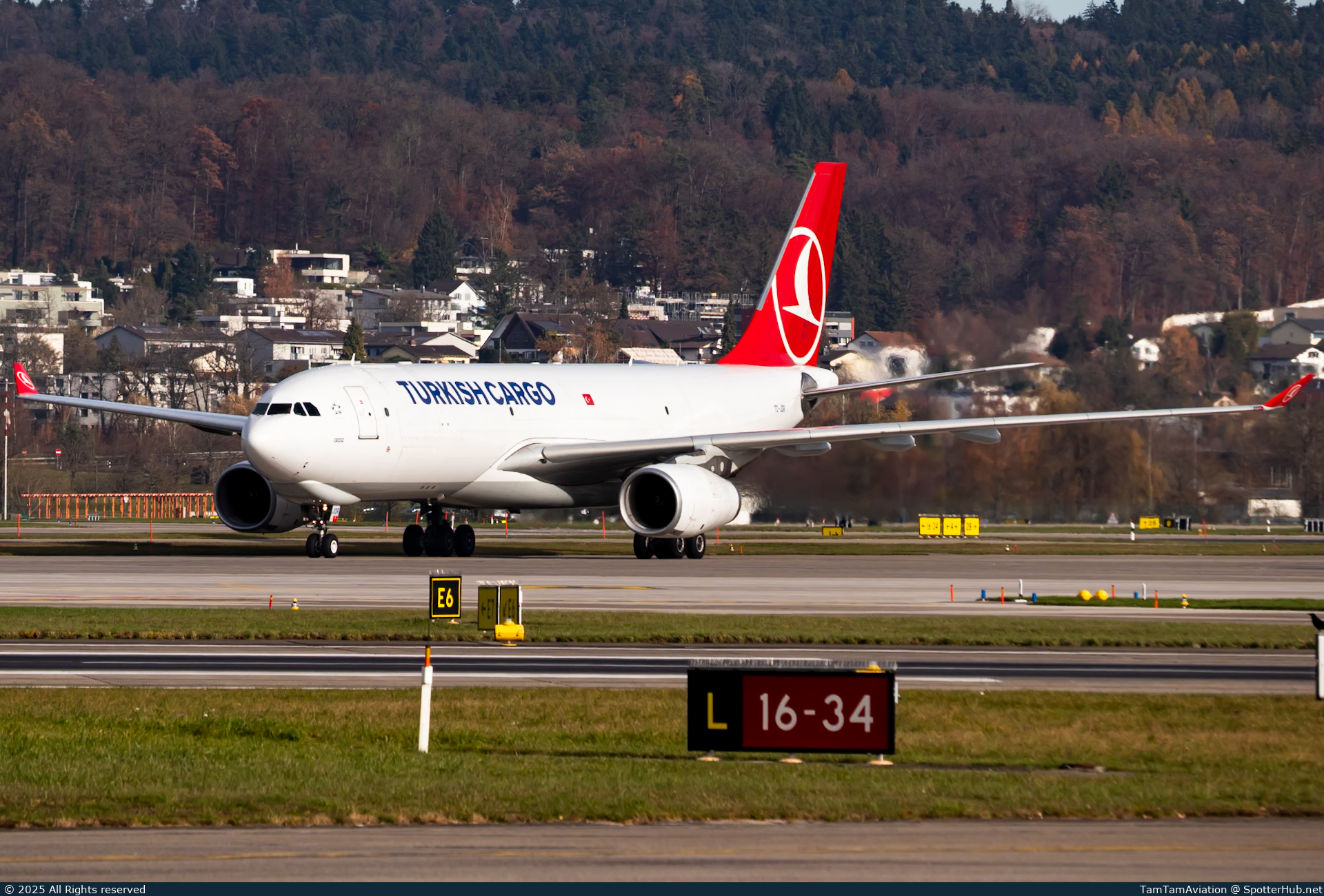 Photo of TC-JDR - Airbus A330-243F operated by Turkish Airlines Cargo