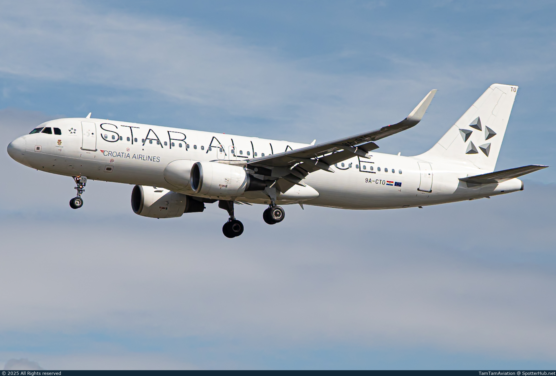 Photo of 9A-CTO - Airbus A320-214 operated by Croatia Airlines
