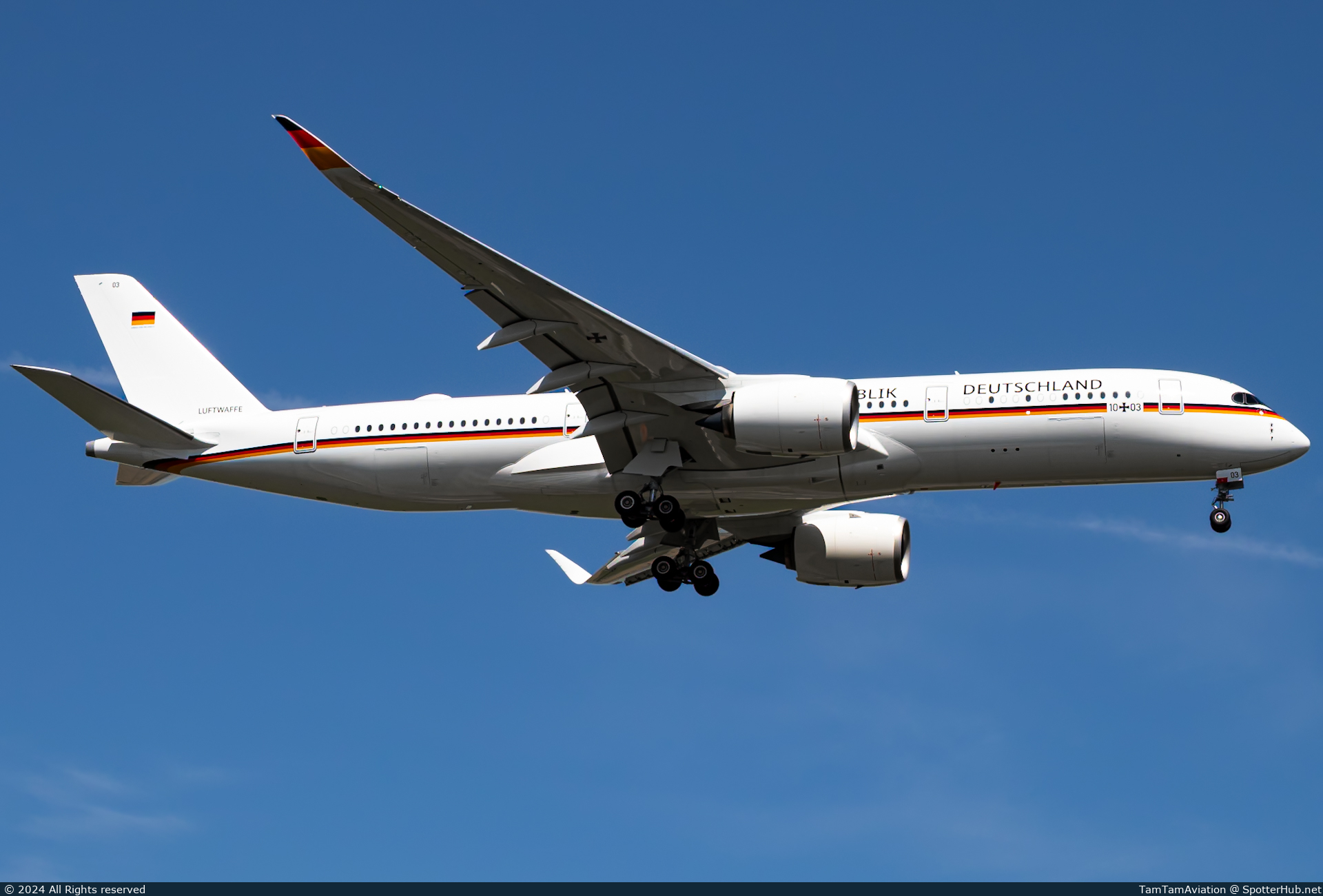 Photo of 10+03 - Airbus A350-941(CJ) operated by German Air Force