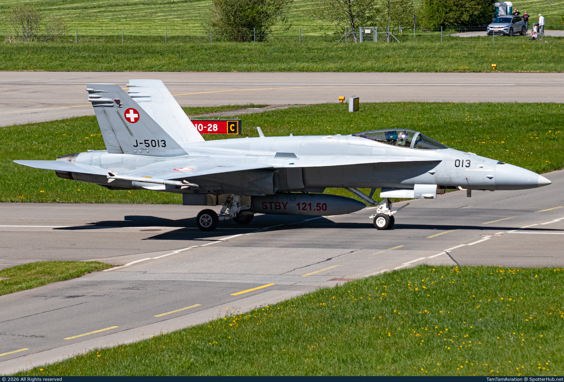 Photo of J-5013 - McDonnell Douglas F/A-18C Hornet operated by Swiss Air Force