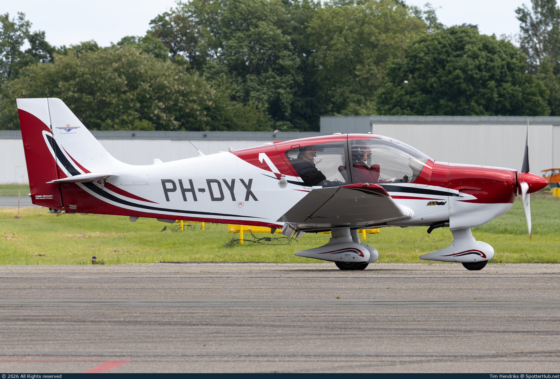 Photo of PH-DYX - Robin DR401/155cdi Ecoflyer operated by Royal Antwerp Aviation Club