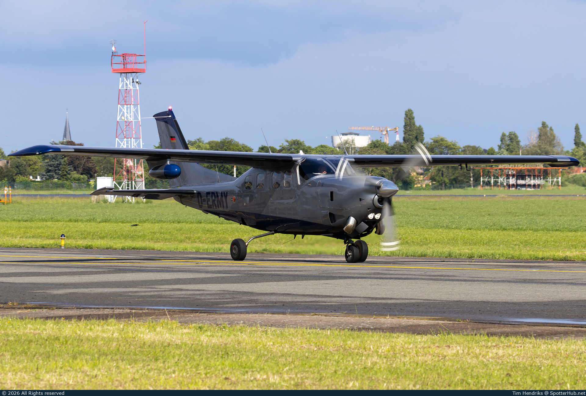 Photo of D-ERMY - Cessna P210N Silver Eagle operated by Private