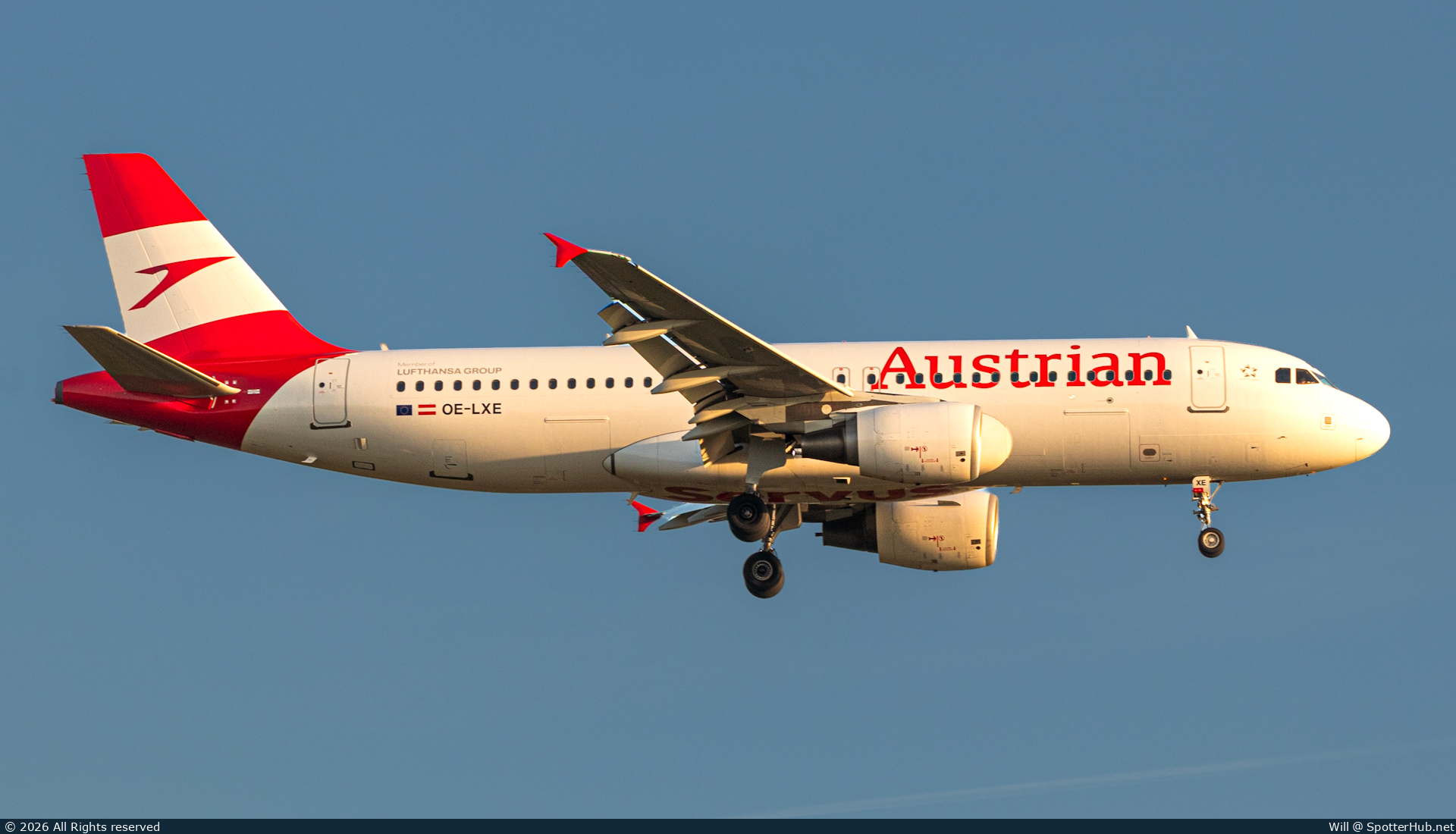 Photo of OE-LXE - Airbus A320-216 operated by Austrian Airlines