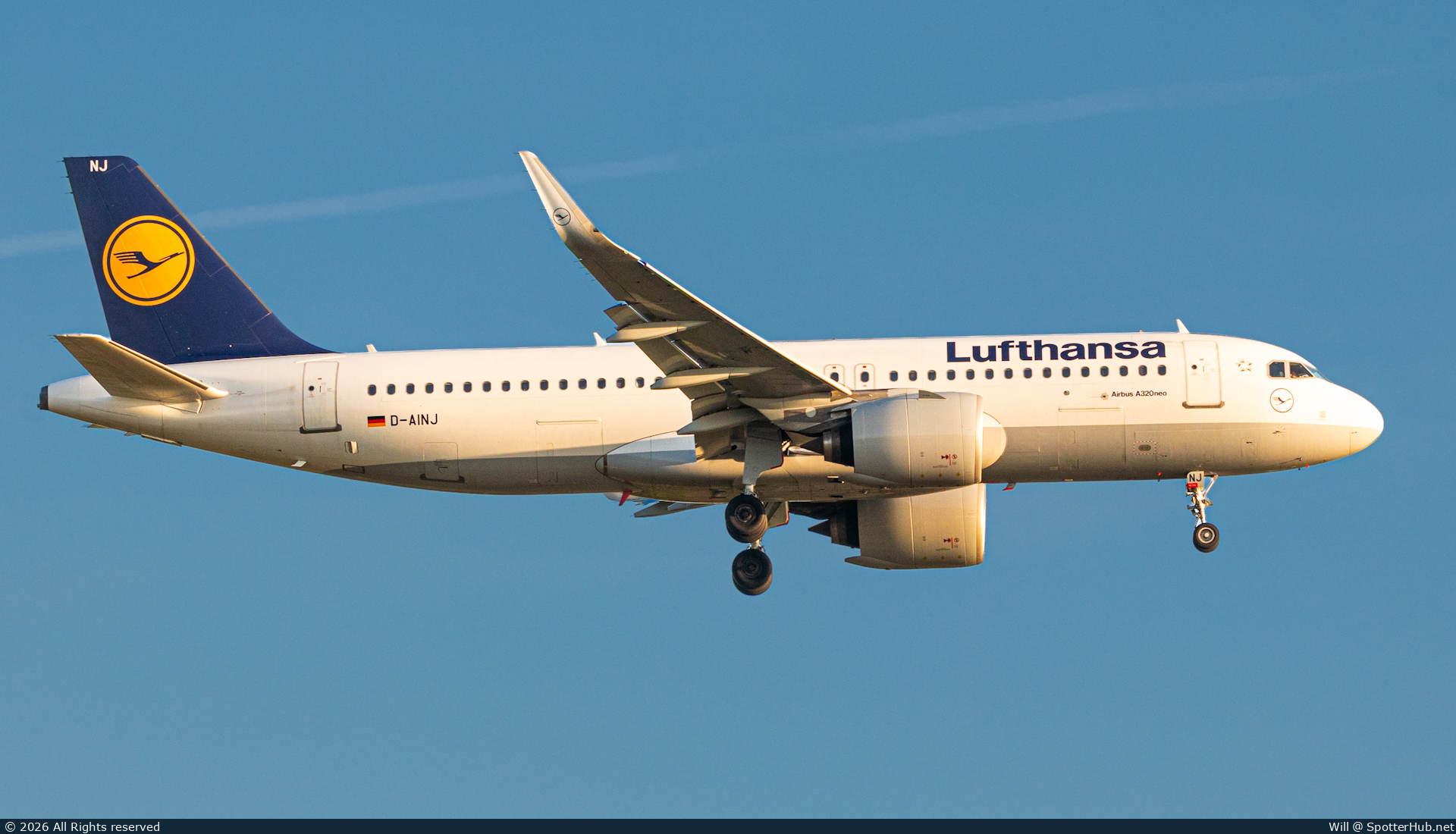 Photo of D-AINJ - Airbus A320-271N operated by Lufthansa