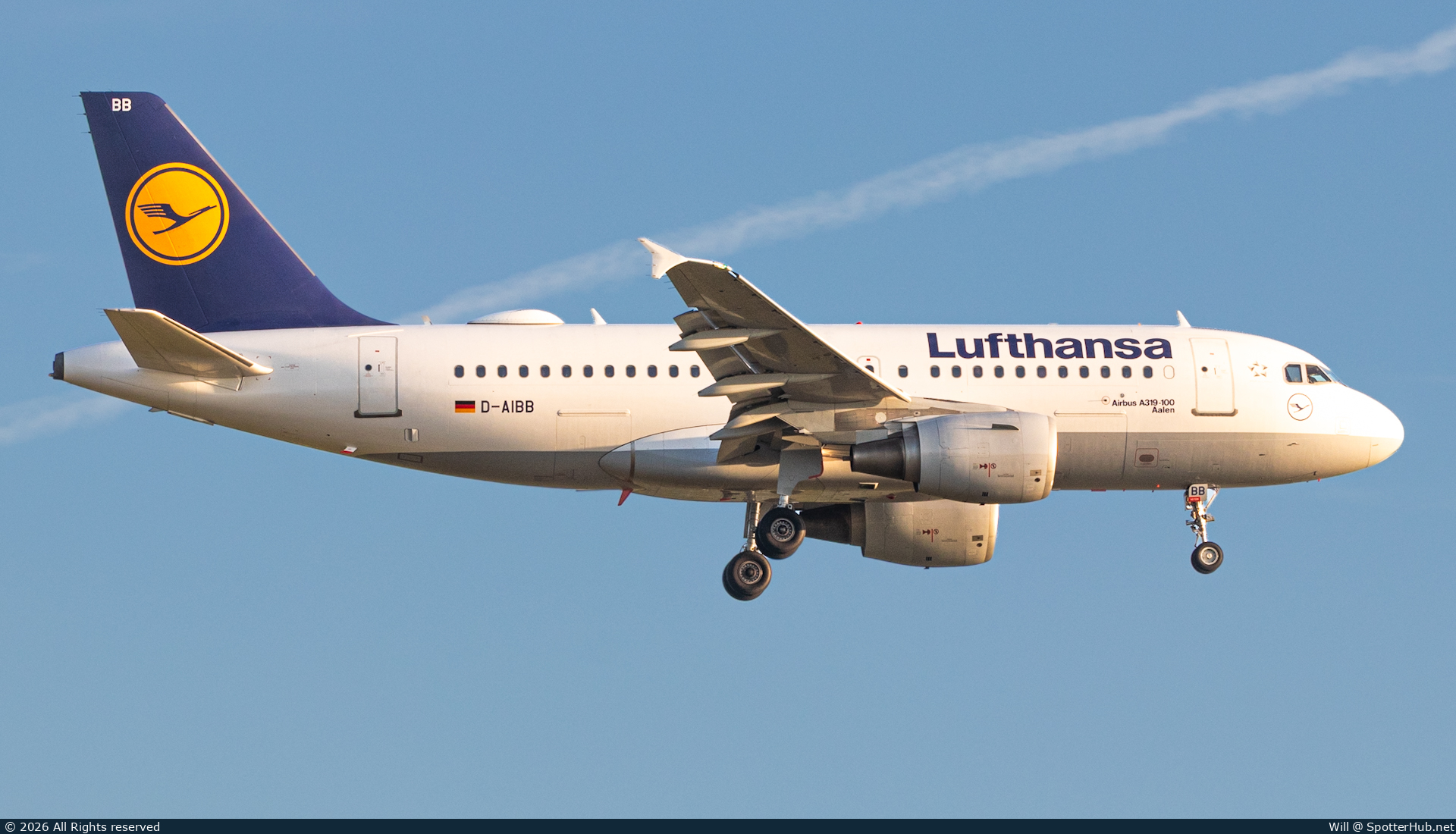Photo of D-AIBB - Airbus A319-112 operated by Lufthansa