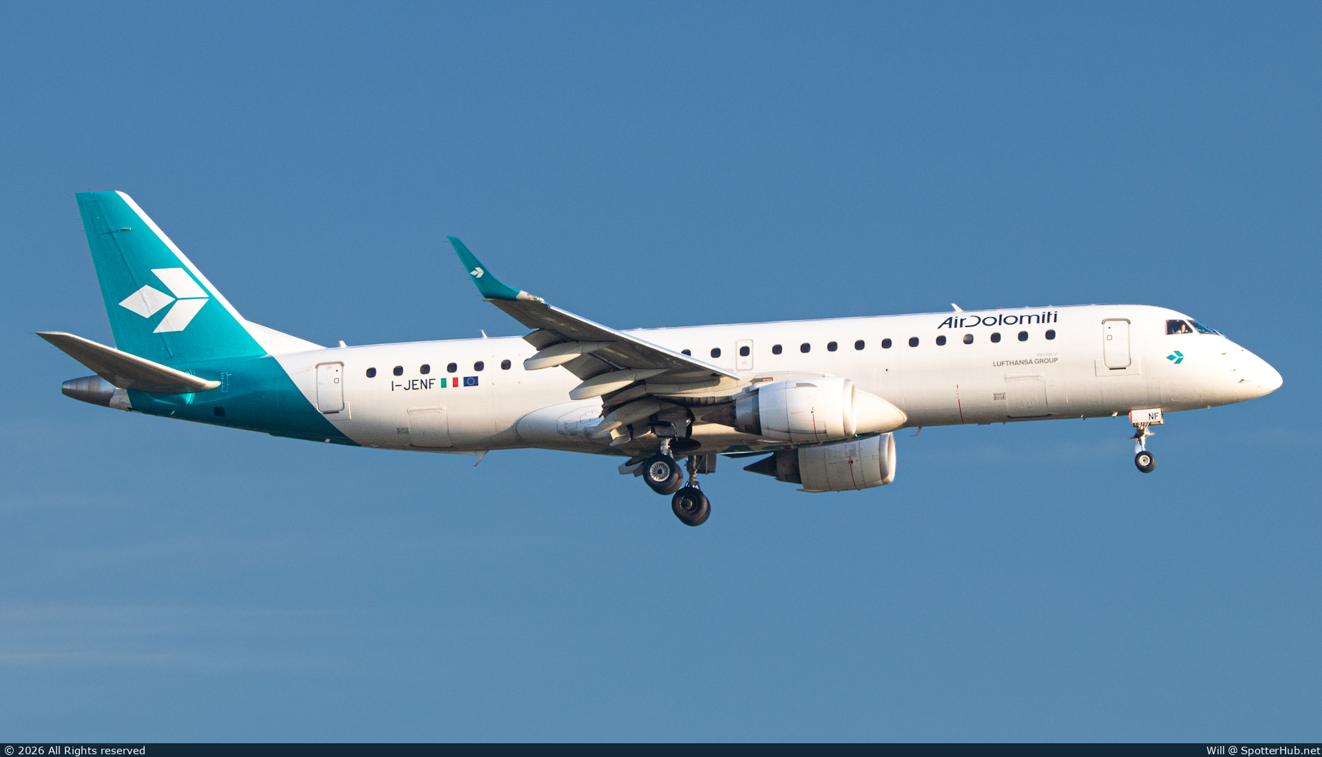 Photo of I-JENF - Embraer ERJ-190LR operated by Air Dolomiti