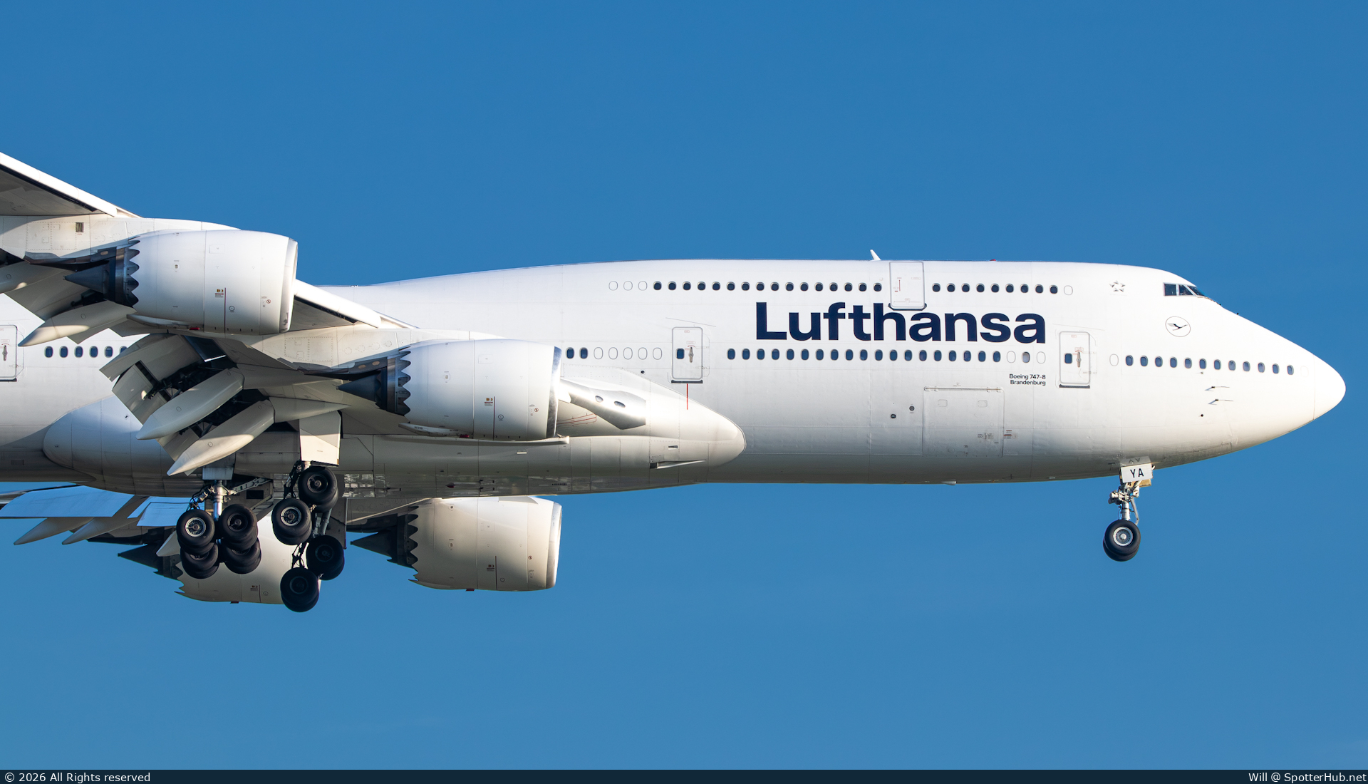 Photo of D-ABYA - Boeing 747-830 operated by Lufthansa