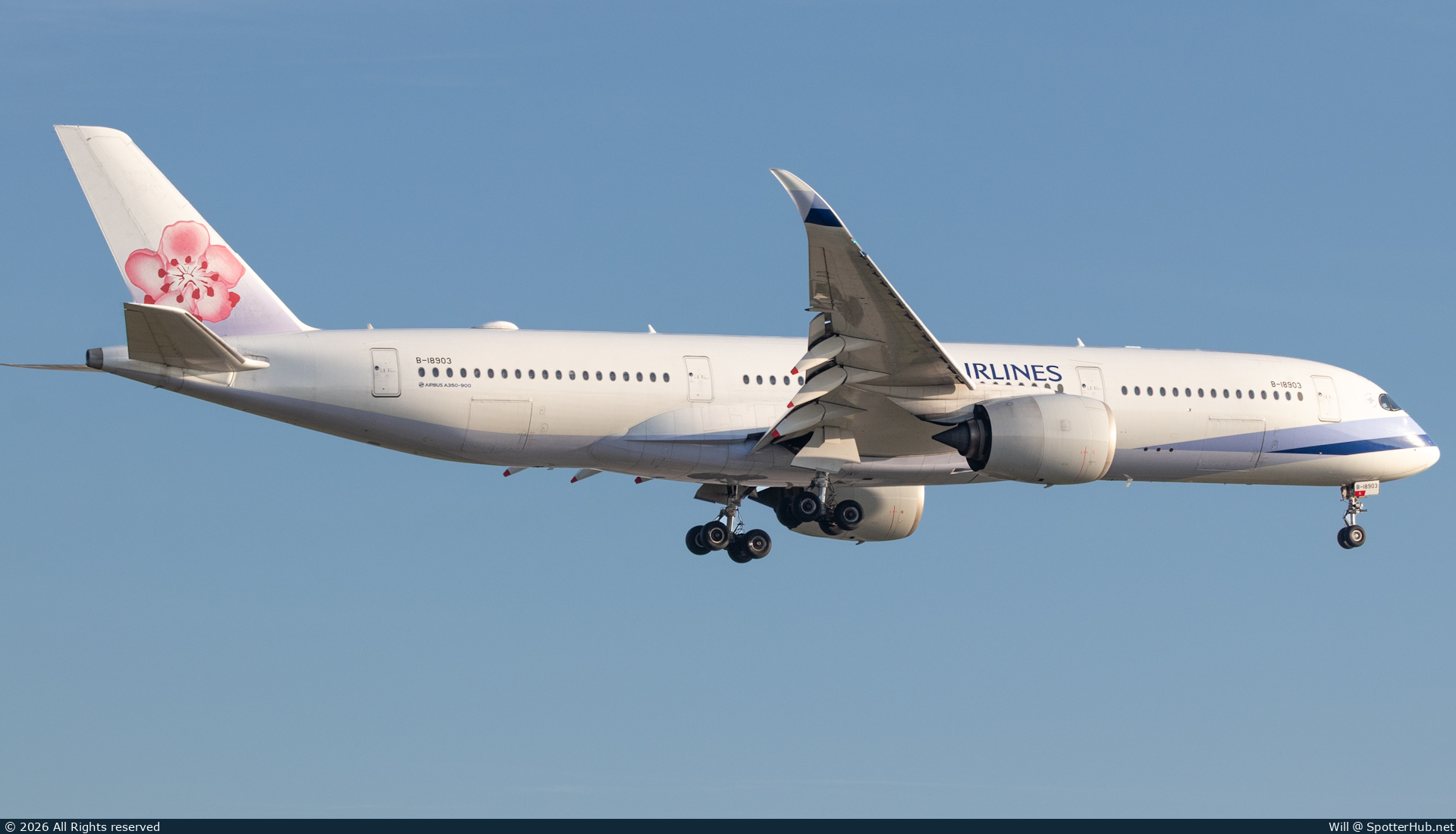 Photo of B-18903 - Airbus A350-941 operated by China Airlines