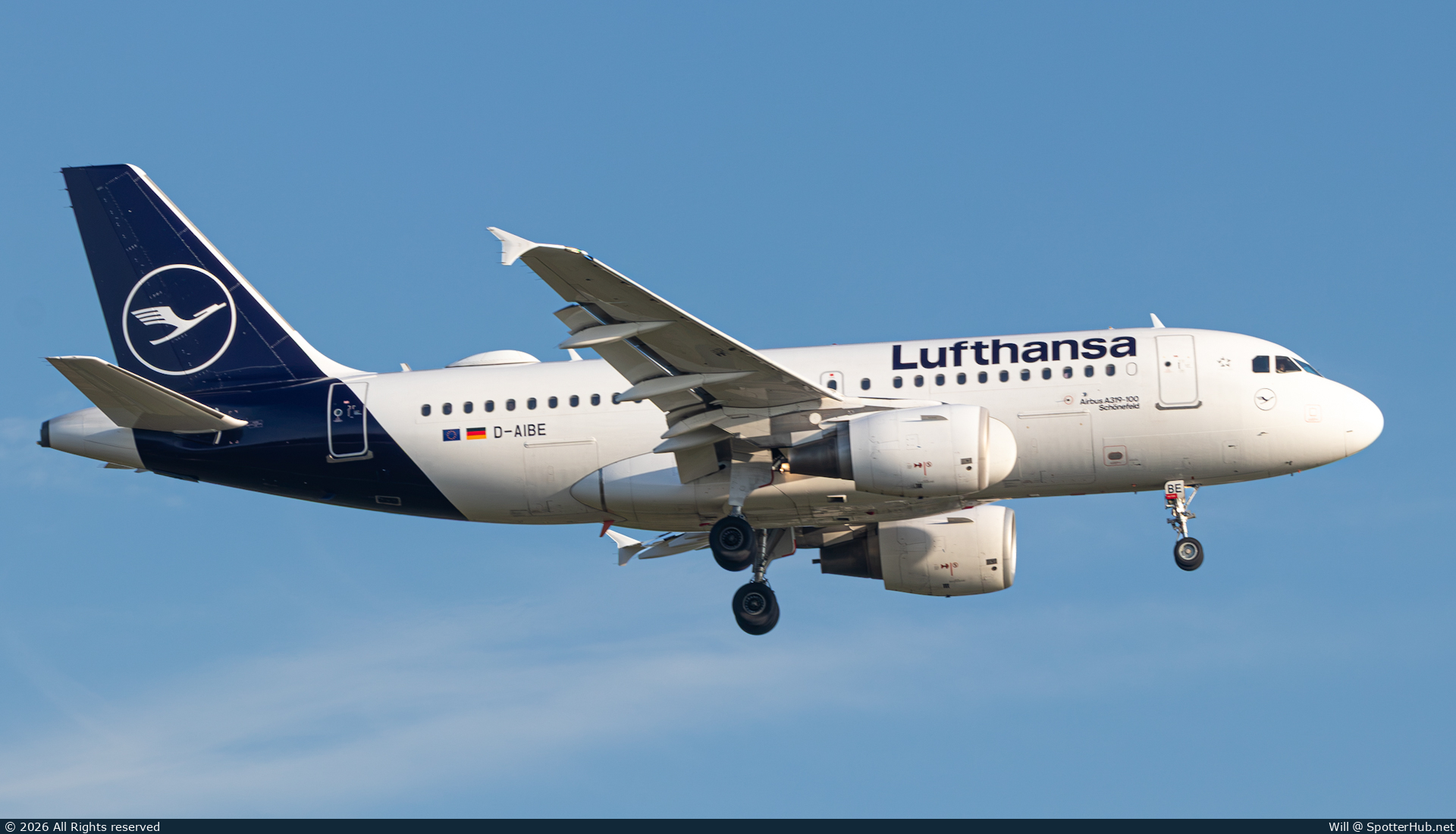 Photo of D-AIBE - Airbus A319-112 operated by Lufthansa