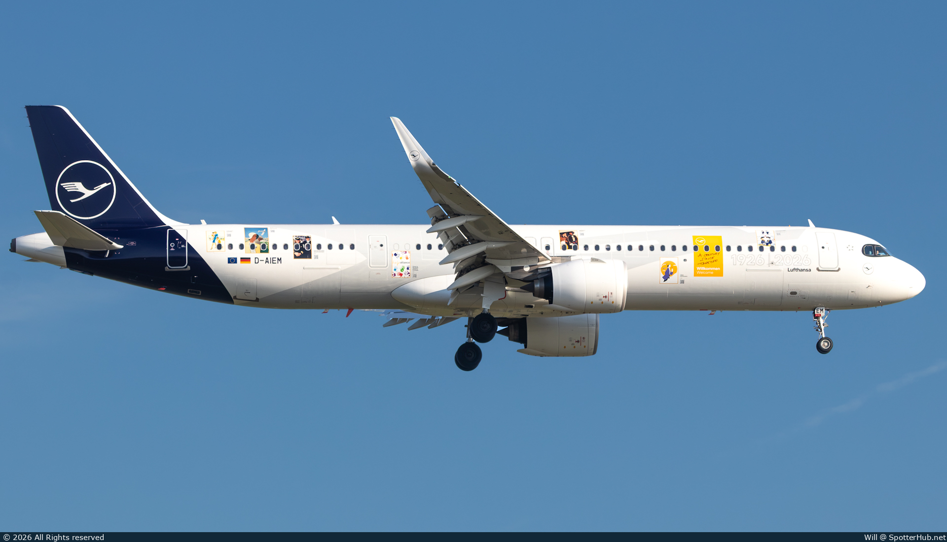 Photo of D-AIEM - Airbus A321-271NX operated by Lufthansa