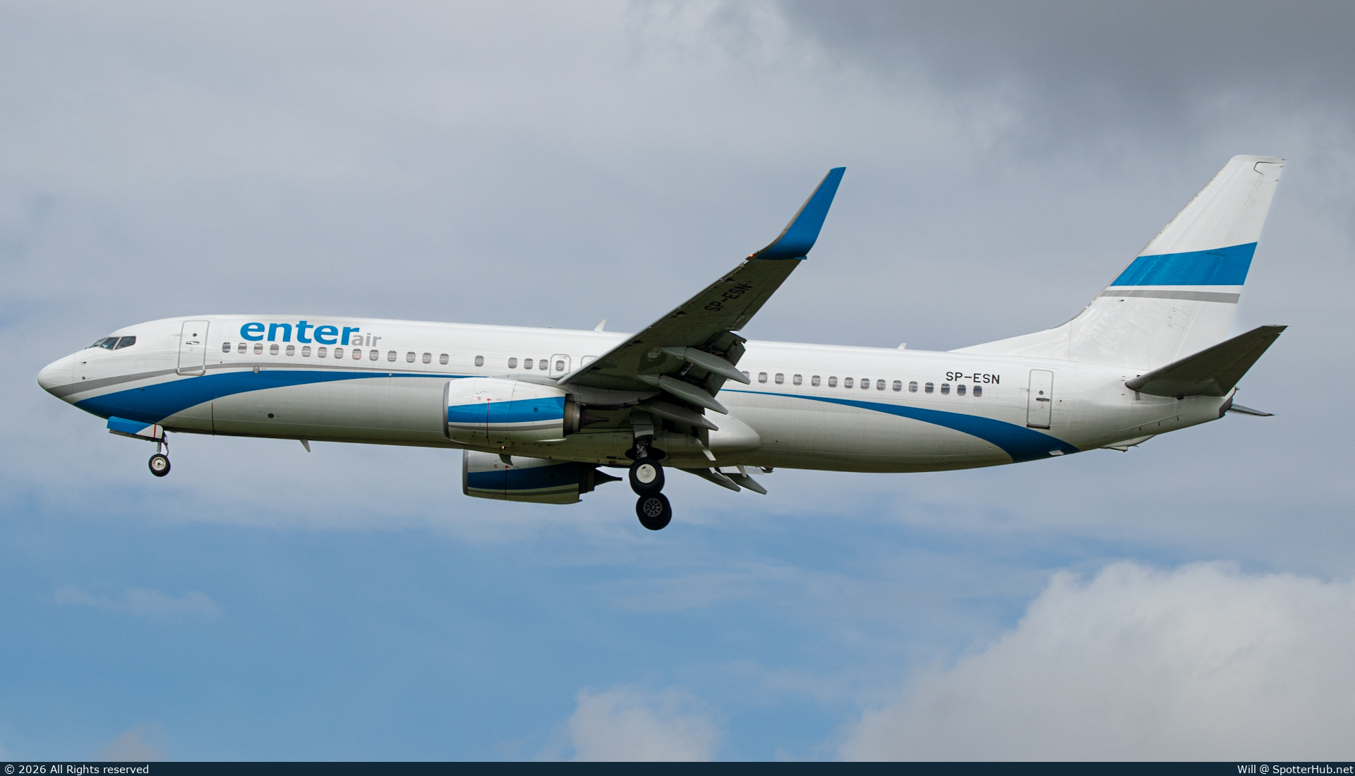 Photo of SP-ESN - Boeing 737-85R operated by Enter Air