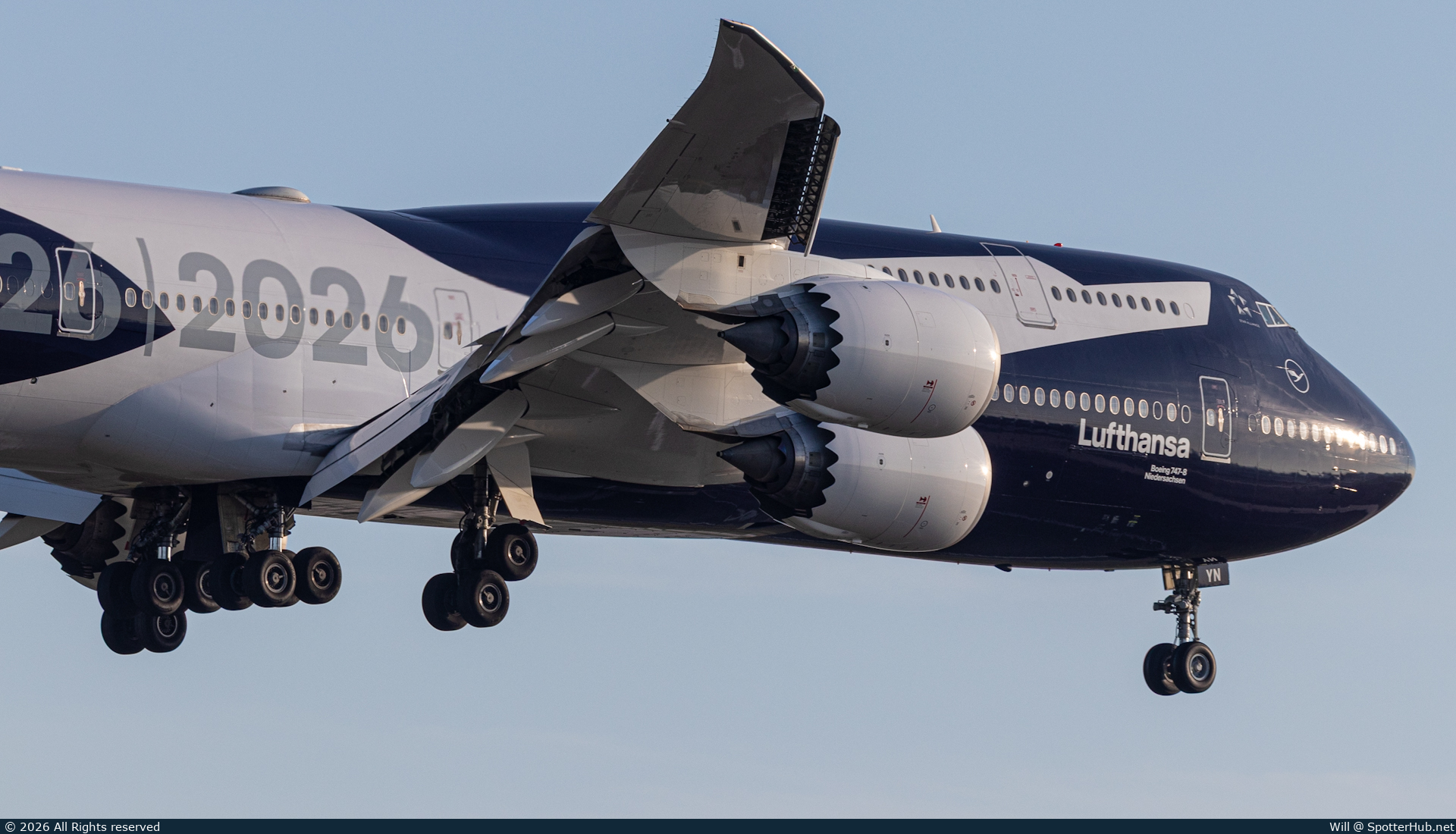 Photo of D-ABYN - Boeing 747-830 operated by Lufthansa