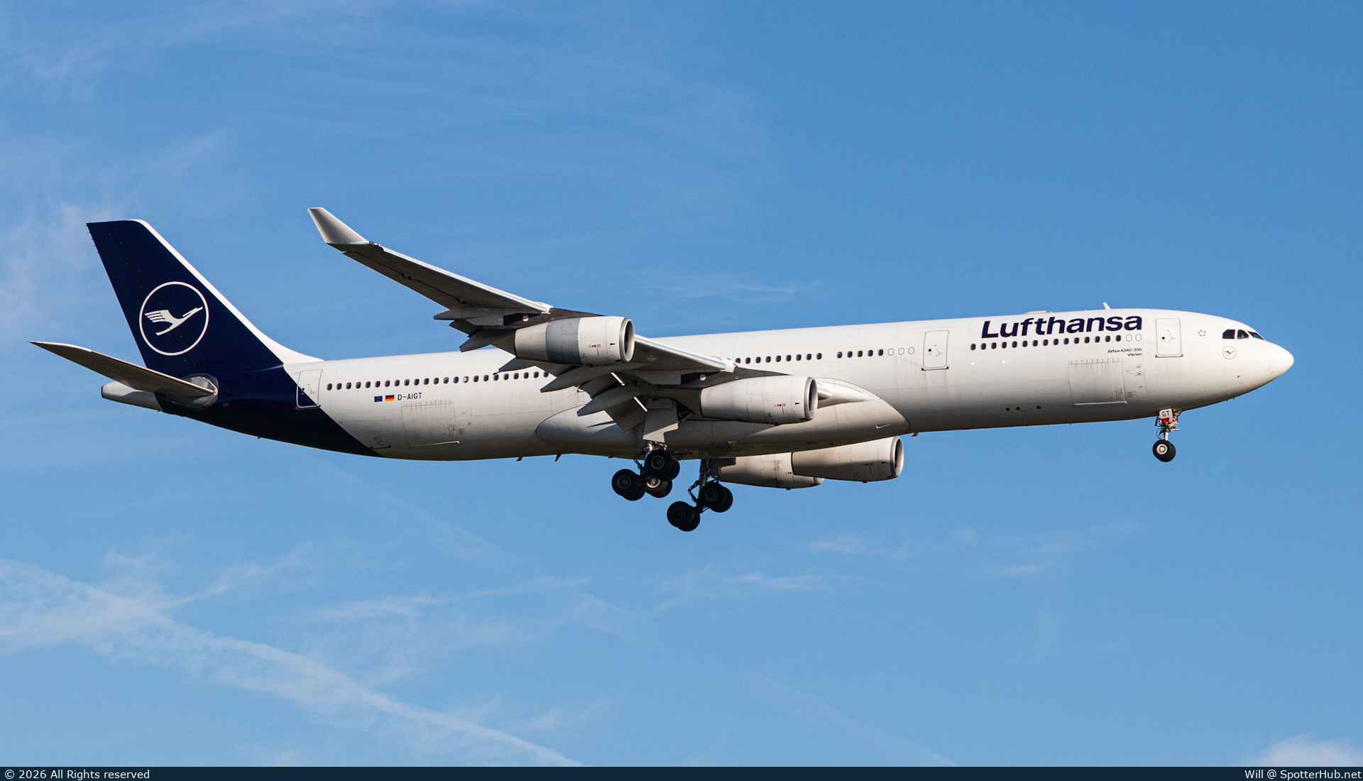 Photo of D-AIGT - Airbus A340-313 operated by Lufthansa