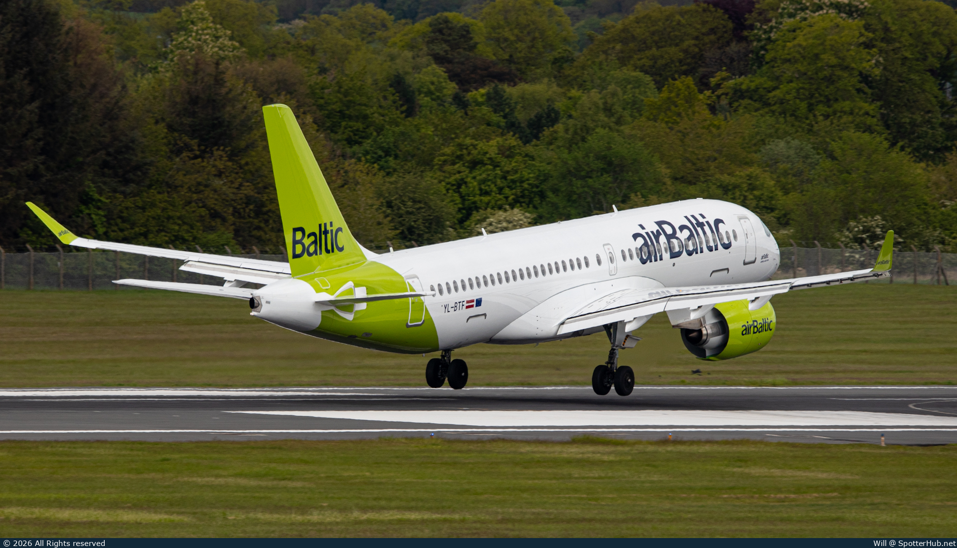 Photo of YL-BTF - Airbus A220-300 operated by airBaltic