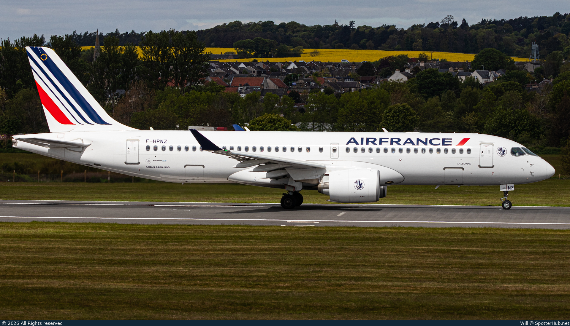 Photo of F-HPNZ - Airbus A220-300 operated by Air France