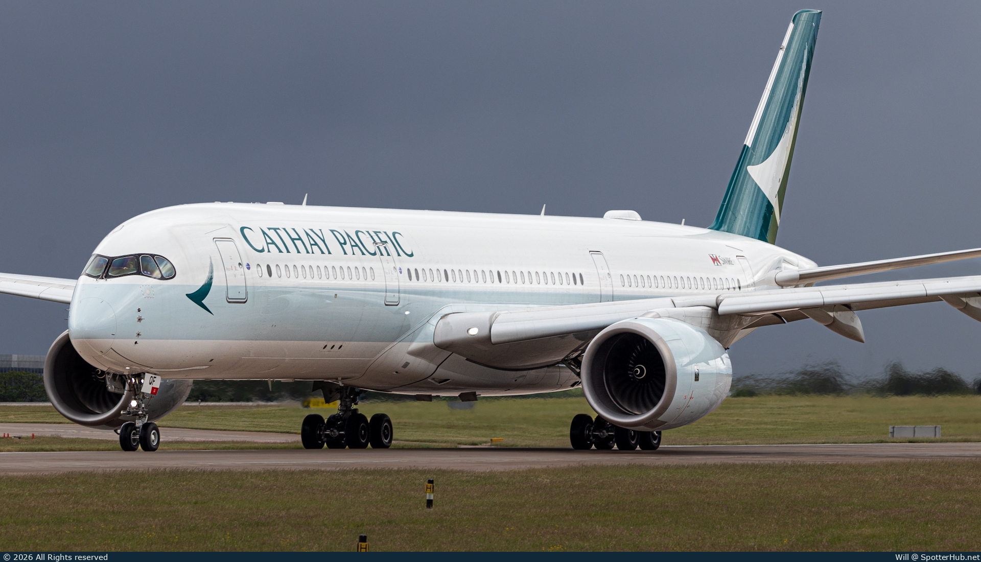 Photo of B-LQF - Airbus A350-941 operated by Cathay Pacific Airways