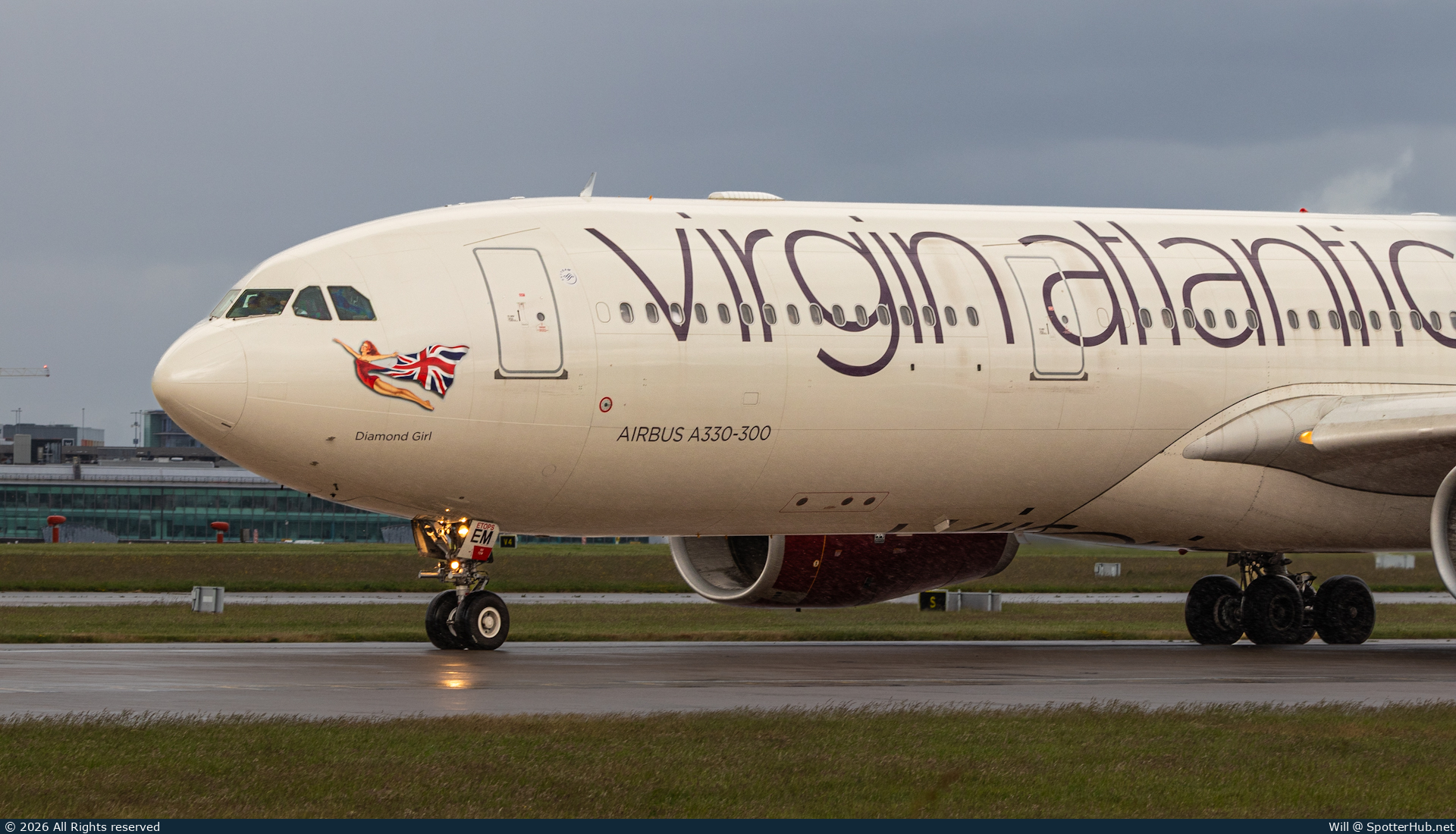 Photo of G-VGEM - Airbus A330-343 operated by Virgin Atlantic Airways