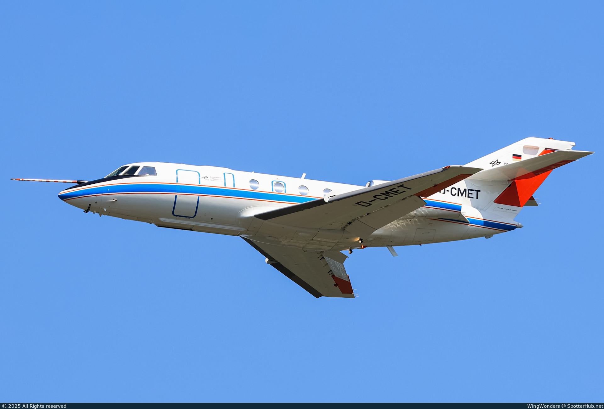 Photo of D-CMET - Dassault Falcon 20 operated by DLR Flugbetriebe