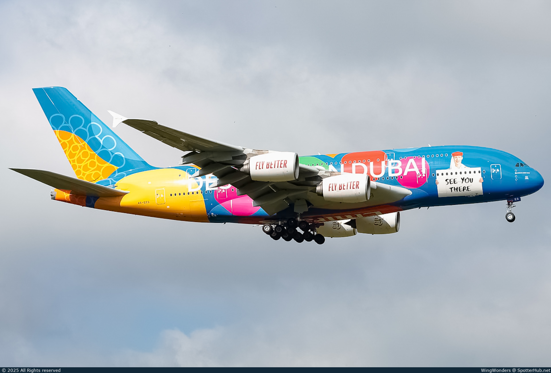 Photo of A6-EES - Airbus A380-861 operated by Emirates