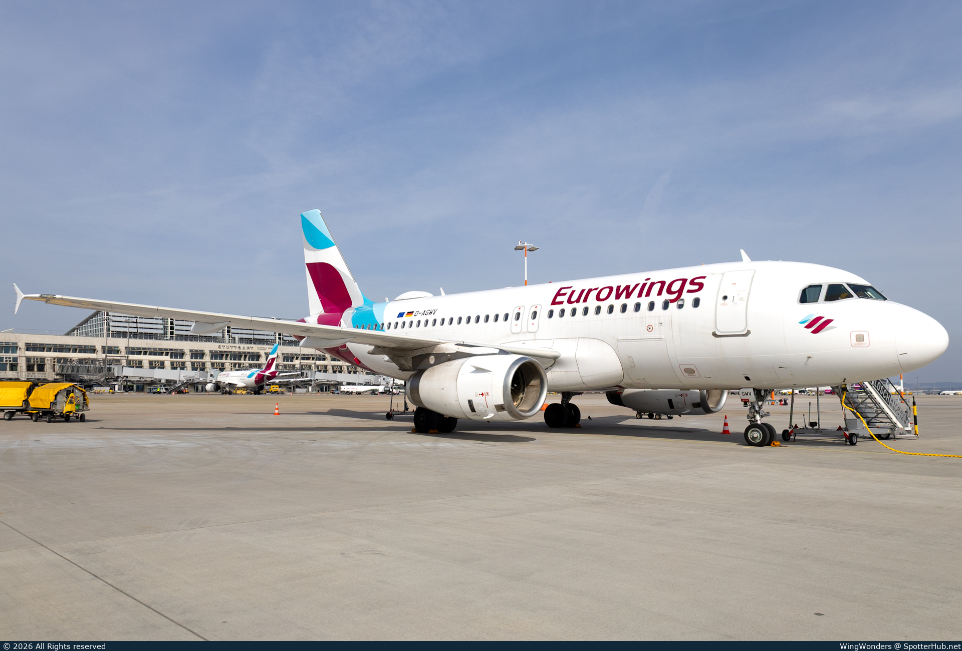 Photo of D-AGWV - Airbus A319-132 operated by Eurowings
