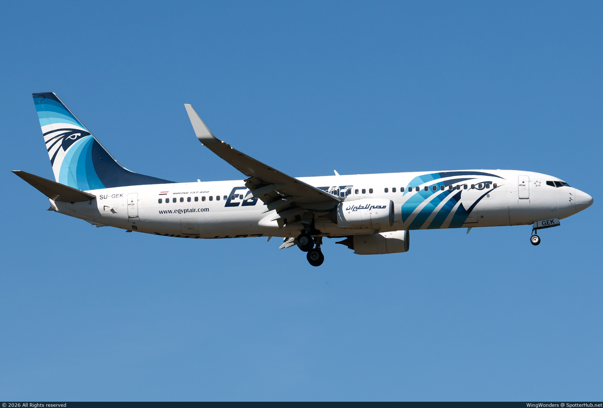 Photo of SU-GEK - Boeing 737-866 operated by Egyptair