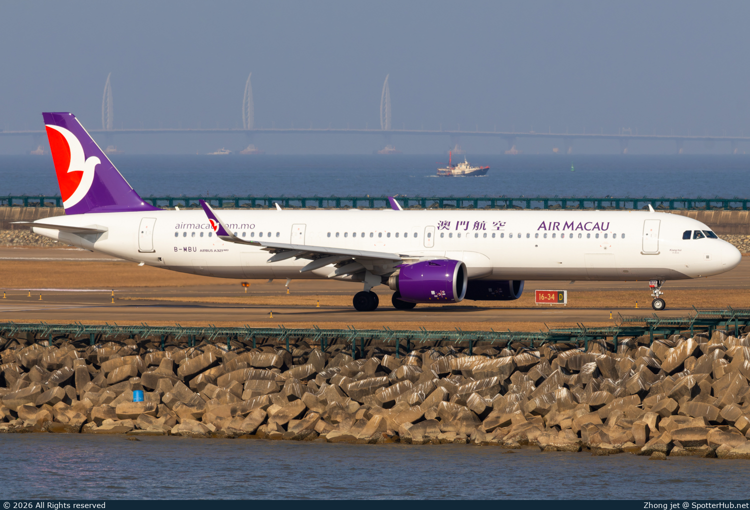 Photo of B-MBU - Airbus A321-271NX operated by Air Macau