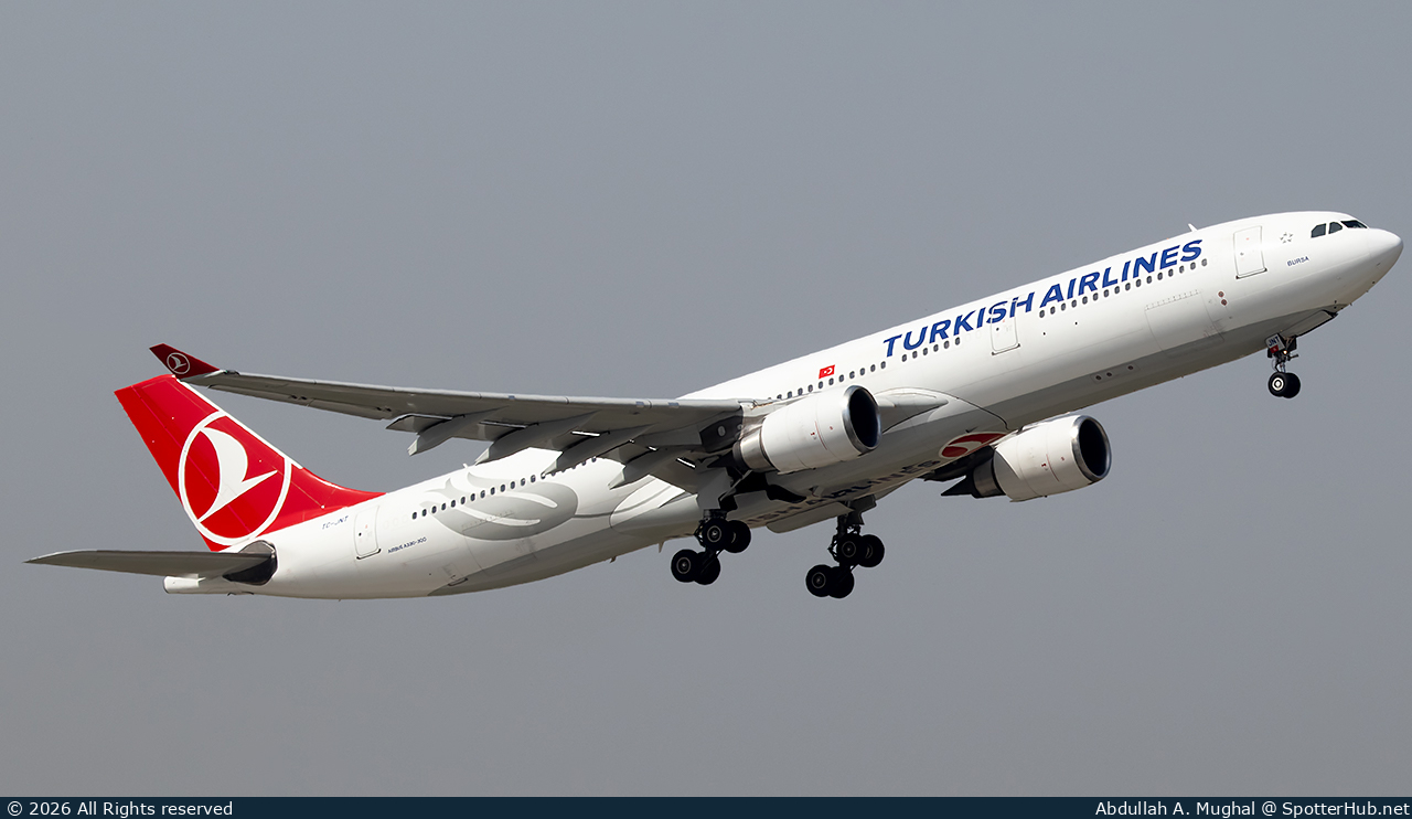 Photo of TC-JNT - Airbus A330-303 operated by Turkish Airlines