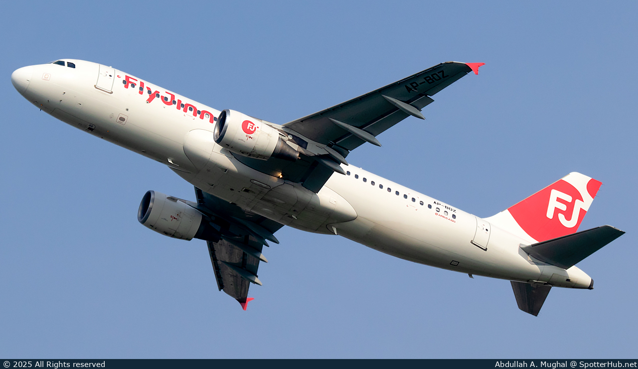 Photo of AP-BOZ - Airbus A320-214 operated by Fly Jinnah