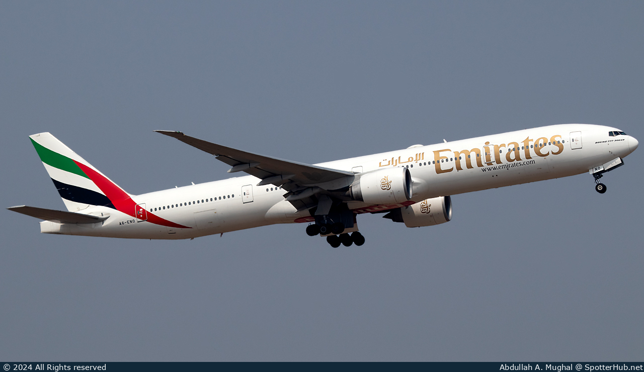 Photo of A6-ENO - Boeing 777-31H(ER) operated by Emirates