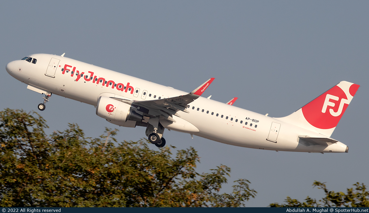 Photo of AP-BOP - Airbus A320-214 operated by Fly Jinnah