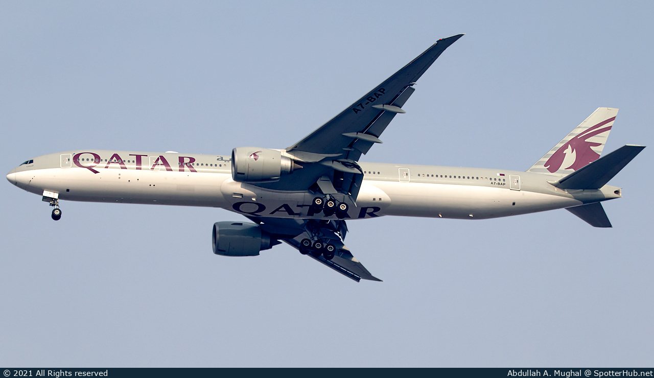 Photo of A7-BAP - Boeing 777-3DZ(ER) operated by Qatar Airways