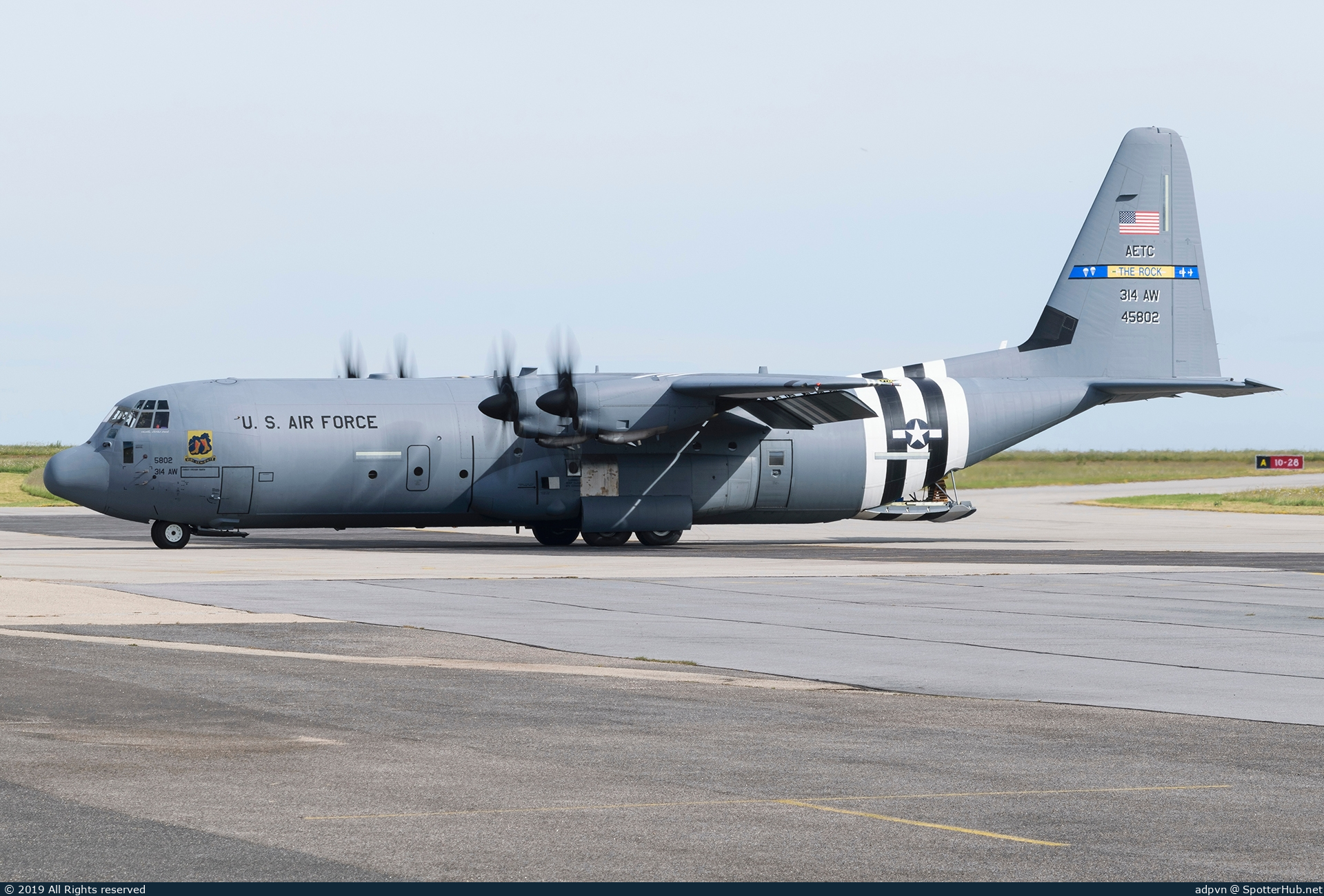 Photo of 14-5802 - Lockheed Martin C-130J-30 Super Hercules operated by US Air Force