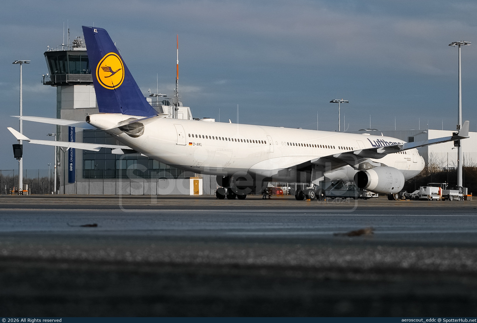 Photo of D-AIKL - Airbus A330-343 operated by Lufthansa