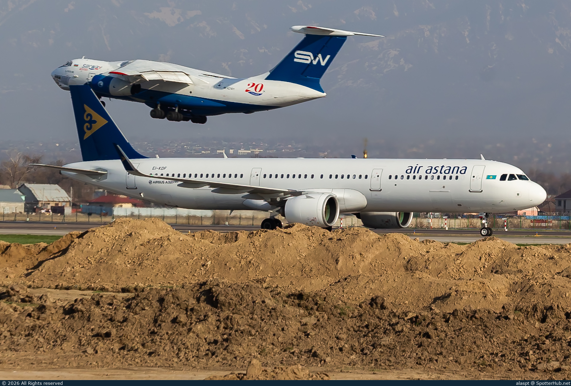 Photo of EI-KDF - Airbus A321-271N at International