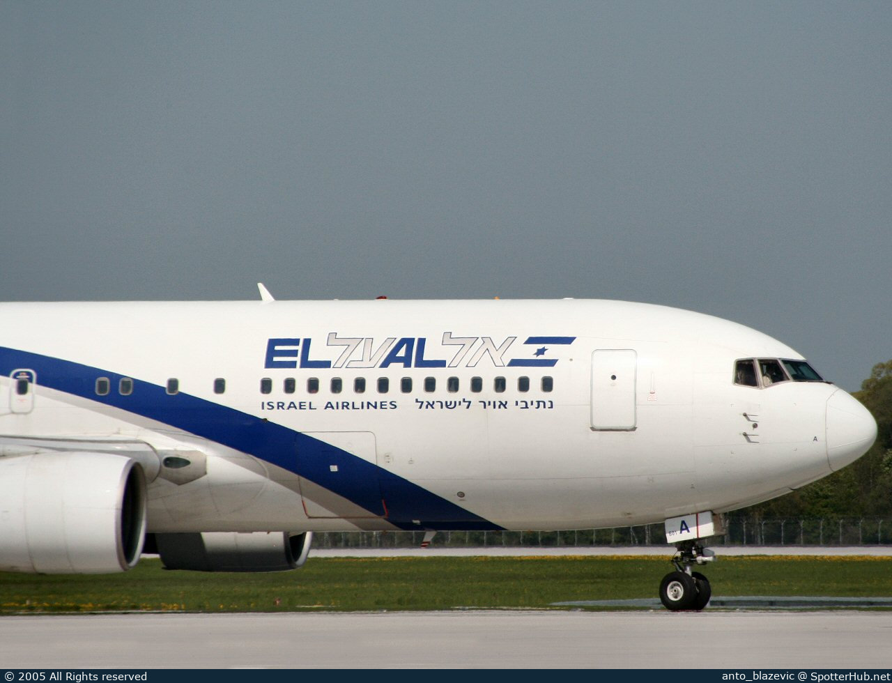 Photo of 4X-EAA - Boeing 767-258 operated by El Al Israel Airlines