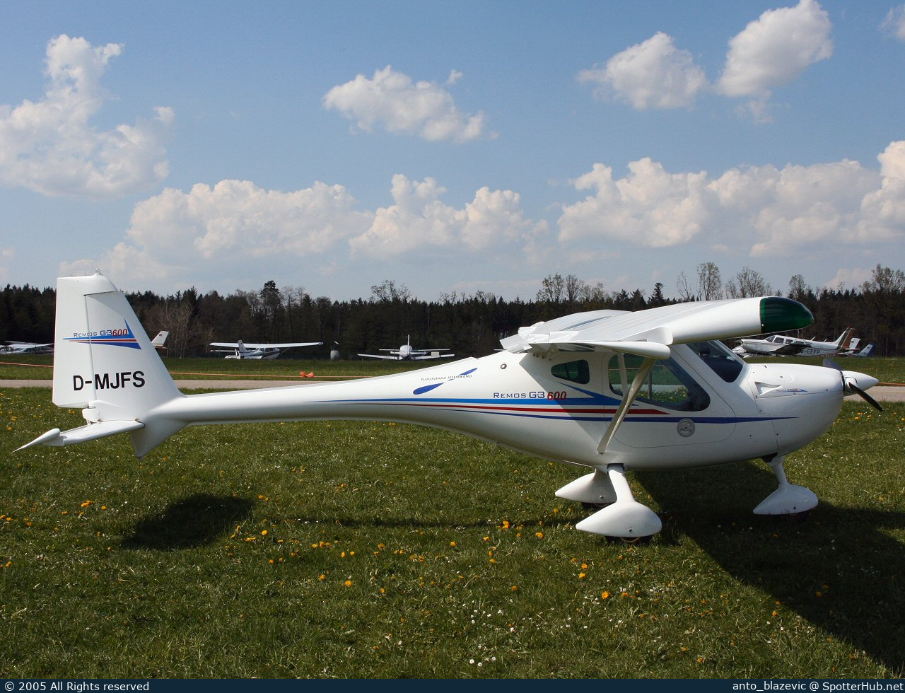 Photo of D-MJFS - Remos G3/600 Mirage operated by Private