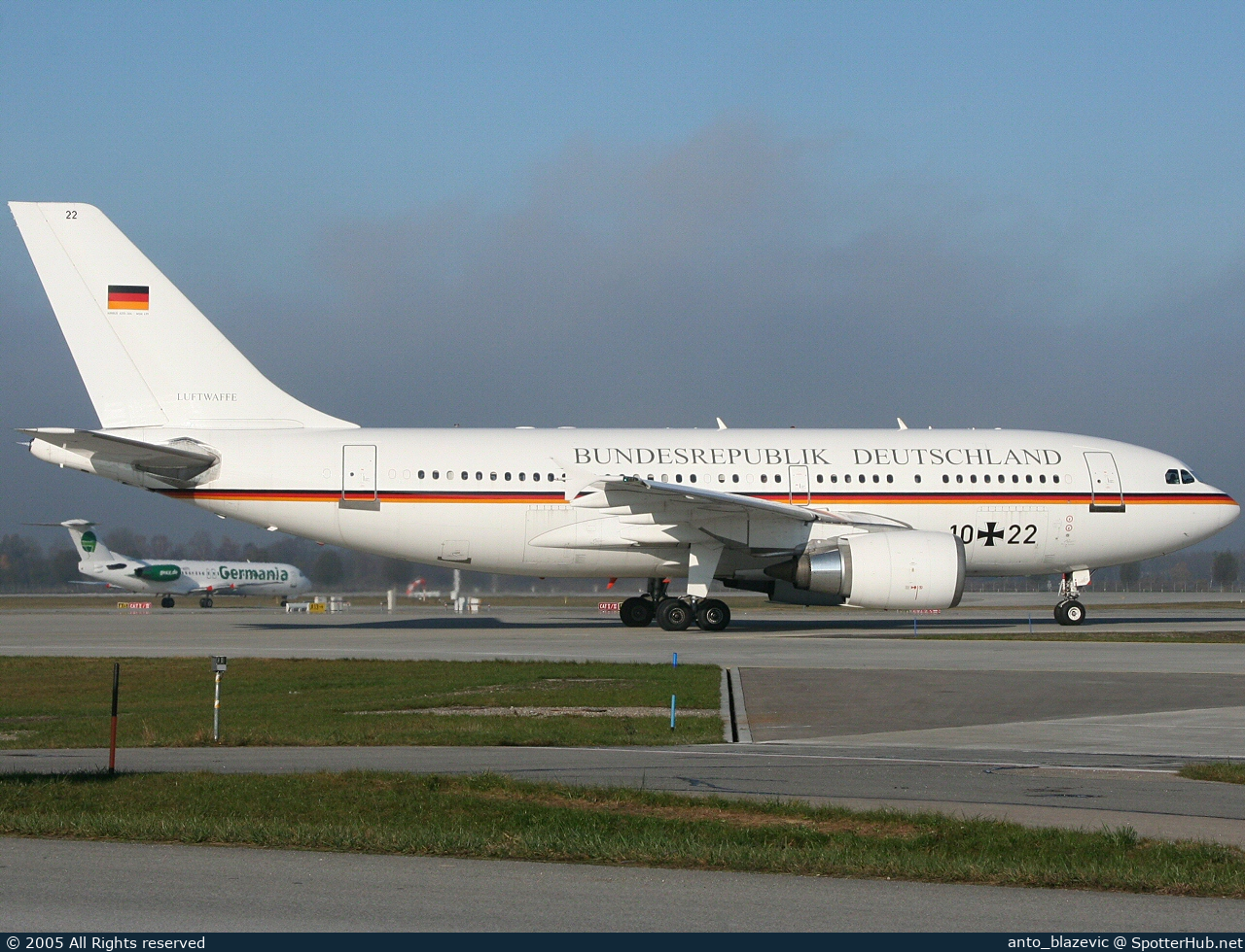 Photo of 10+22 - Airbus A310-304 operated by German Air Force