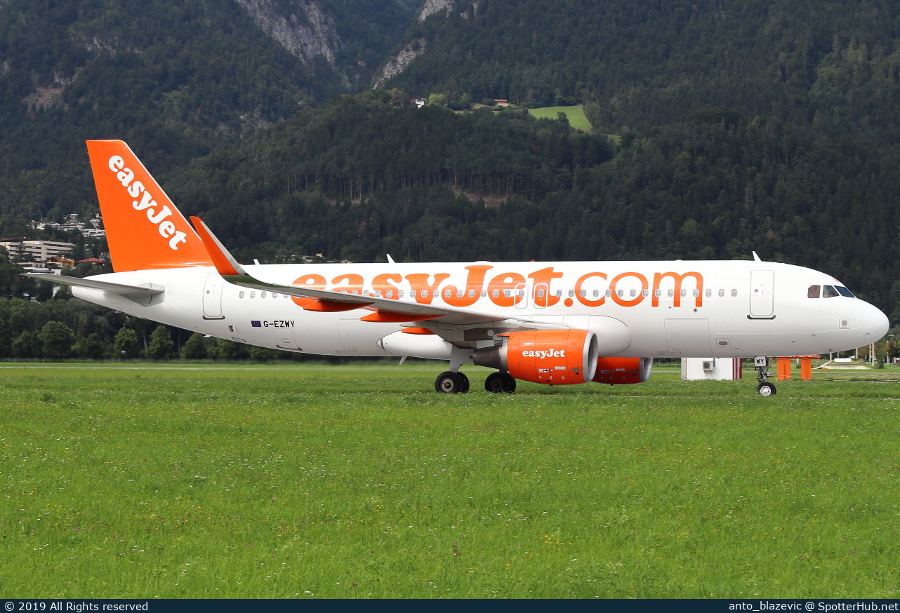 Photo of G-EZWY - Airbus A320-214 operated by easyJet