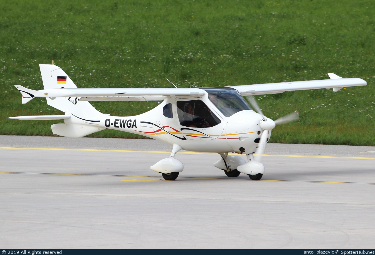 Photo of D-EWGA - Flight Design CTLS operated by Private