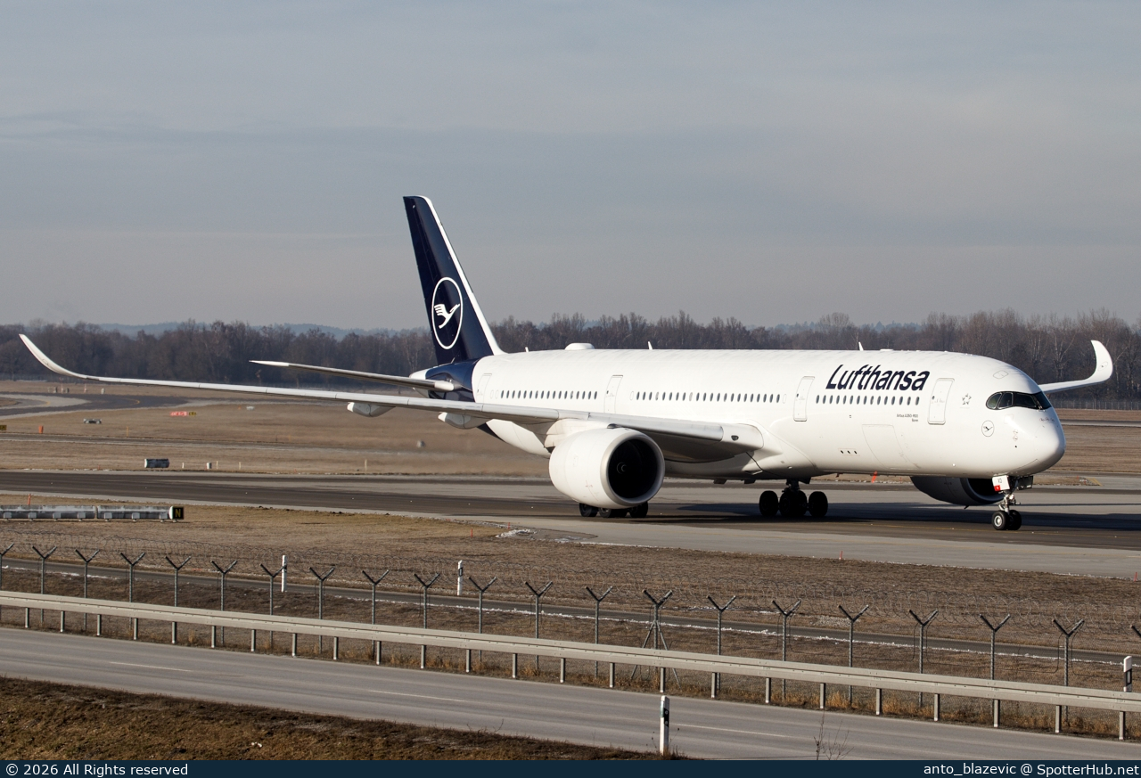 Photo of D-AIXD - Airbus A350-941 operated by Lufthansa
