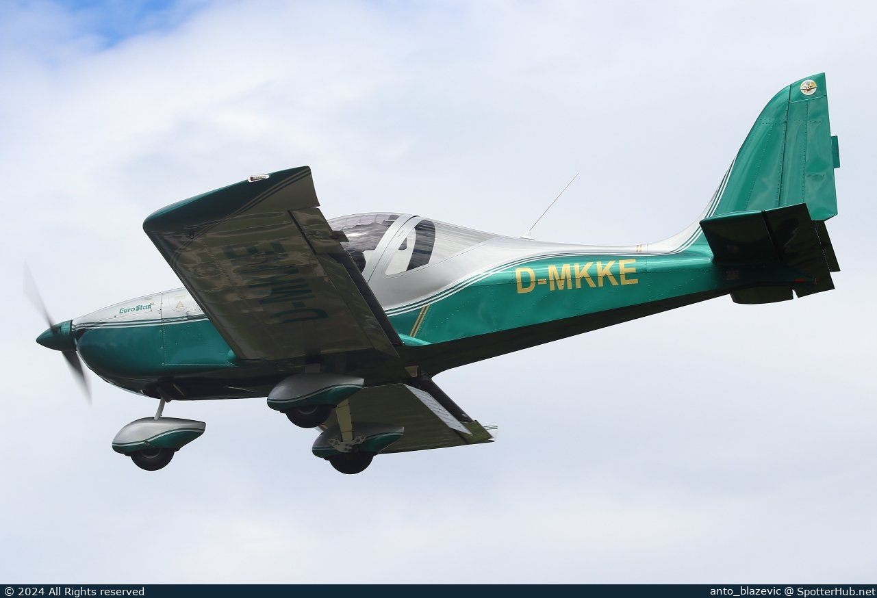 Photo of D-MKKE - Evektor EuroStar SL operated by Flugring Salzburg