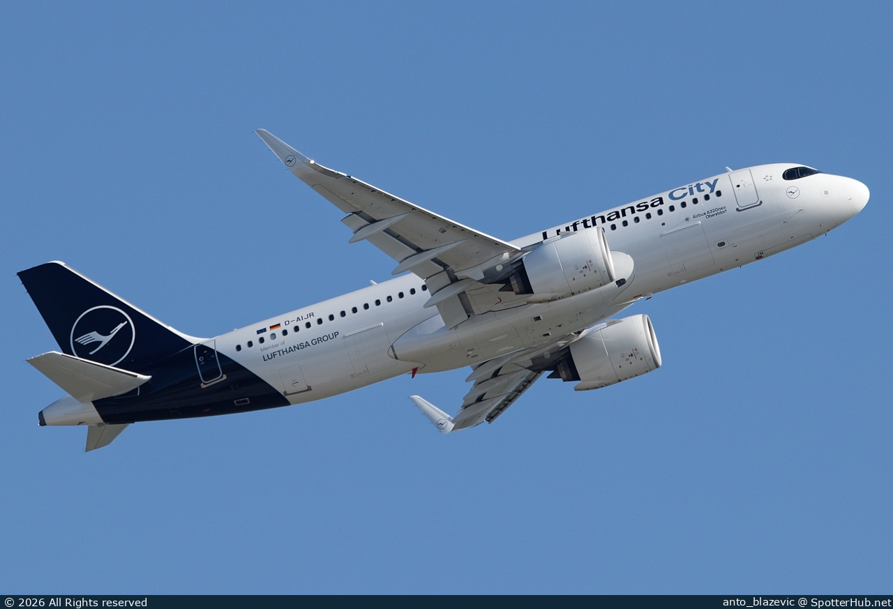 Photo of D-AIJR - Airbus A320-271N operated by Lufthansa City Airlines