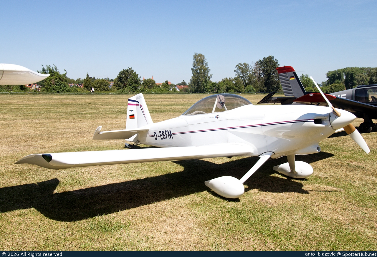 Photo of D-EBFM - Vans RV-4 operated by Private