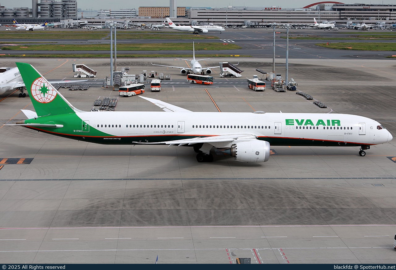 Photo of B-17811 - Boeing 787-10 Dreamliner operated by EVA Air