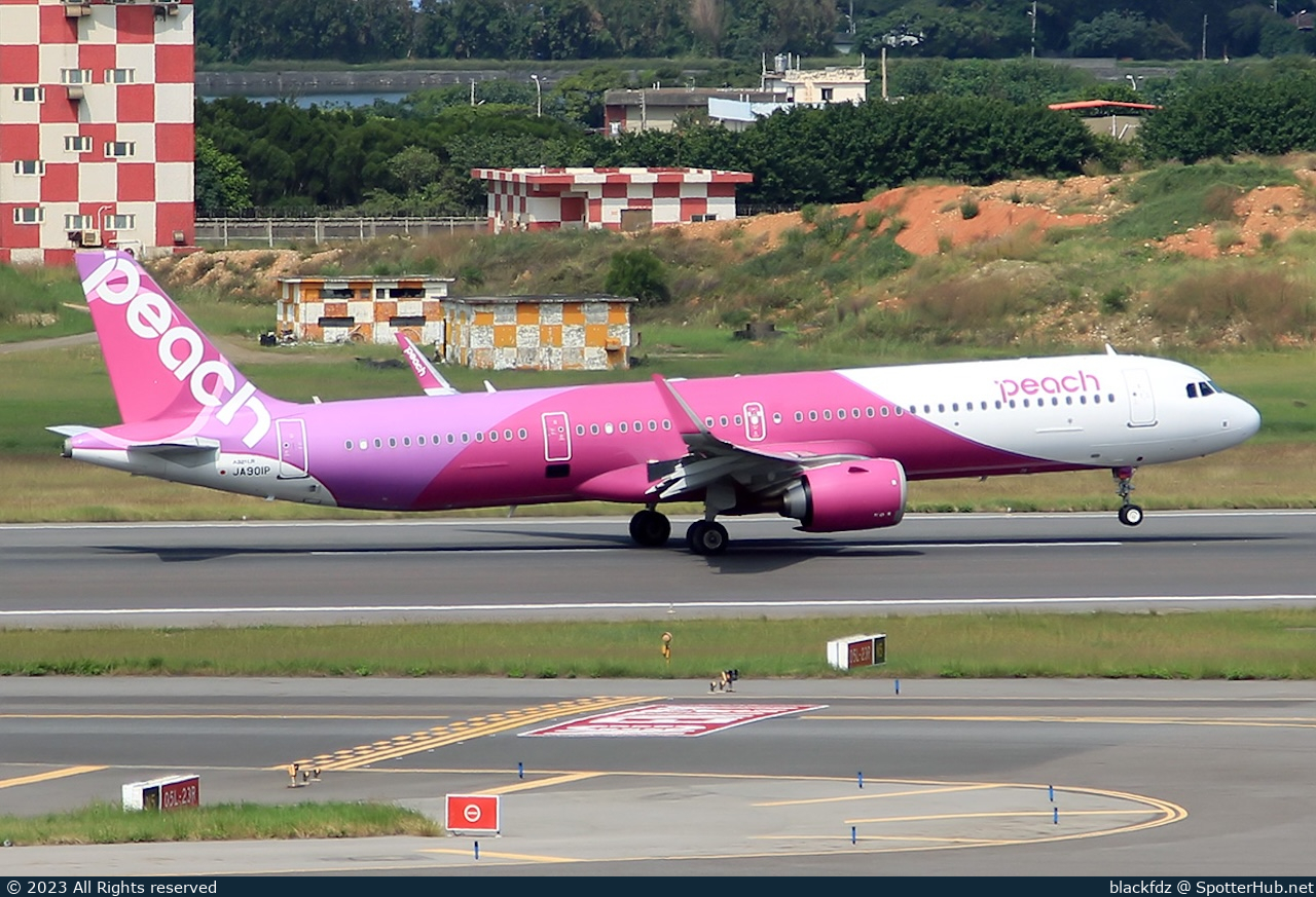 Photo of JA901P - Airbus A321-251NX operated by Peach Aviation
