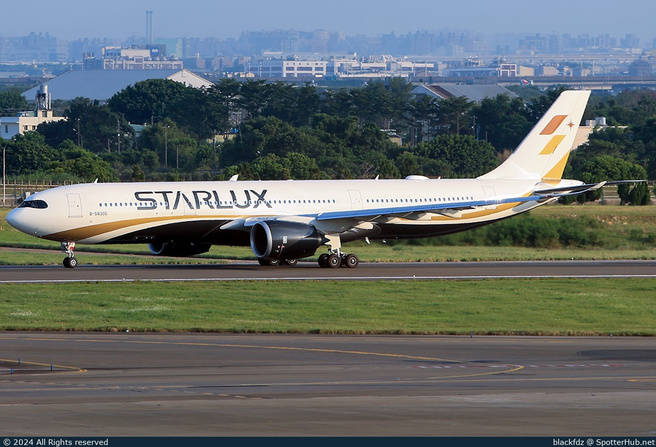 Photo of B-58305 - Airbus A330-941 operated by Starlux