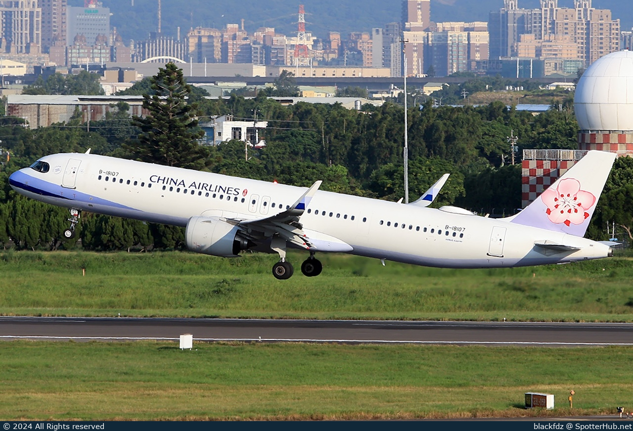 Photo of B-18107 - Airbus A321-271NX operated by China Airlines