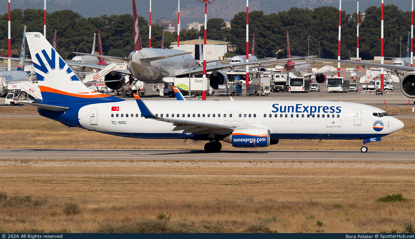 Photo of TC-SRC - Boeing 737-8JP operated by SunExpress