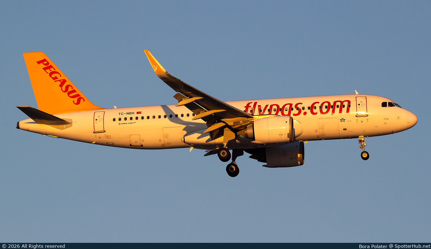 Photo of TC-NBH - Airbus A320-251N operated by Pegasus Airlines