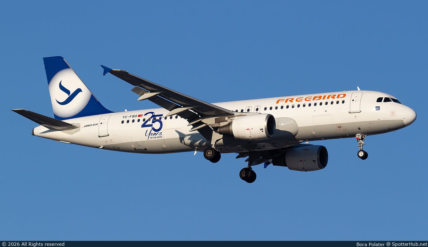 Photo of TC-FBO - Airbus A320-214 operated by Freebird Airlines